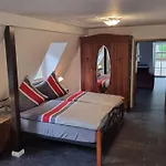 Moselschiefer-traumferienwohnung Am Moselufer By Interhome Traben-Trarbach