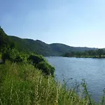 Moselschiefer-traumferienwohnung Am Moselufer By Interhome Traben-Trarbach