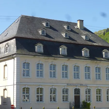 Apartment Moselschiefer-traumferienwohnung Am Moselufer By Interhome