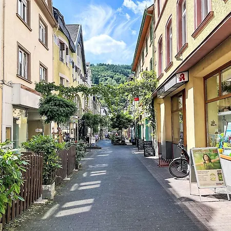 Moselschiefer-traumferienwohnung Am Moselufer By Interhome