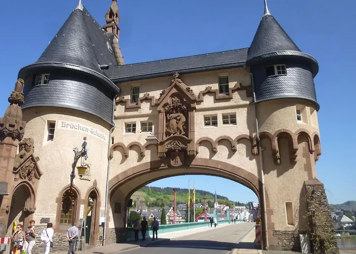 公寓 Moselschiefer-traumferienwohnung Am Moselufer By Interhome